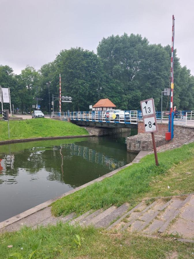 Mieszkanie Przy Kanale Luczanskim Гижицко Экстерьер фото